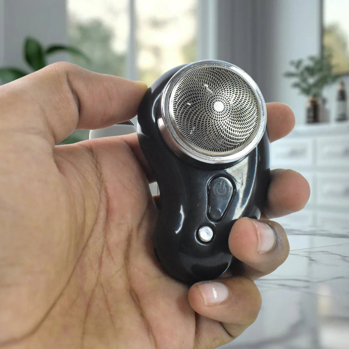 Powerful Trimming, Portable Electric Shaver / Clipper